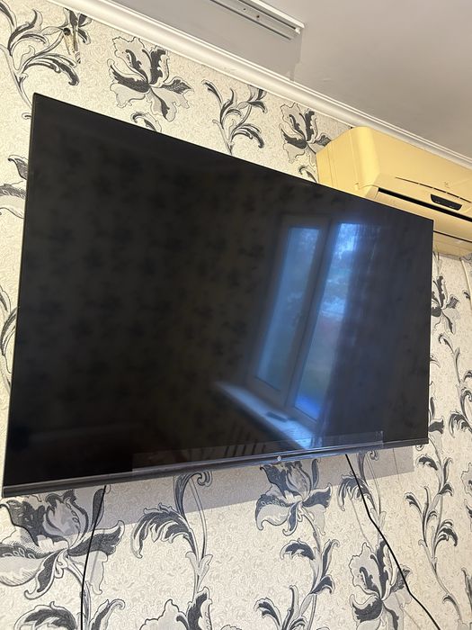 Телевизор Qwatt 127 см,в отличном состоянии