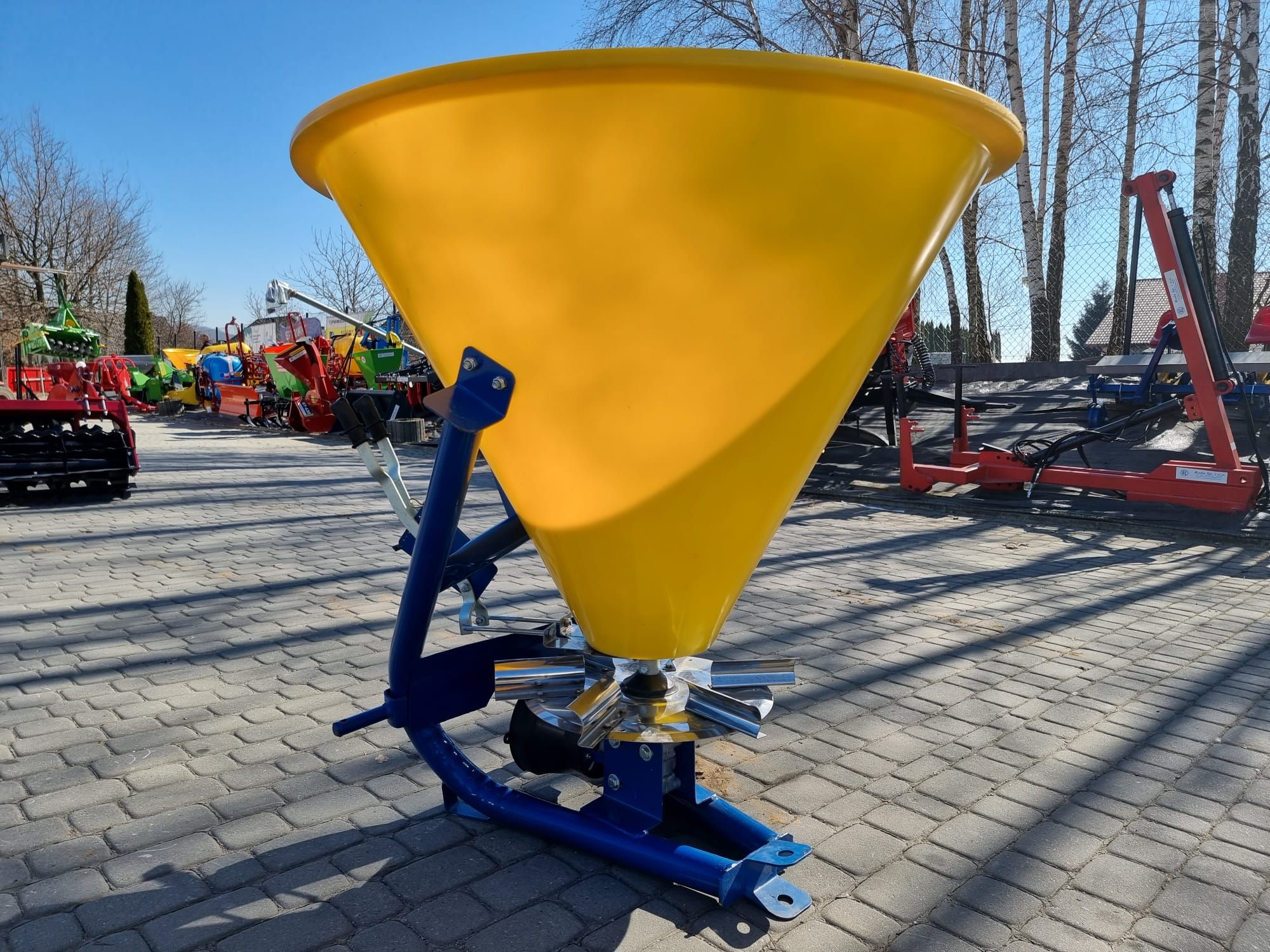 Distribuitor de ingrsamant Masina de imprastiat RODA Piese de schimb