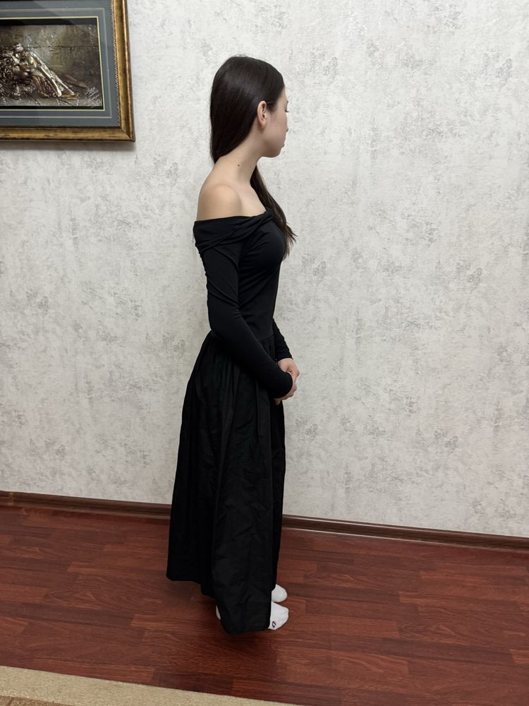 Платье от Zara новое