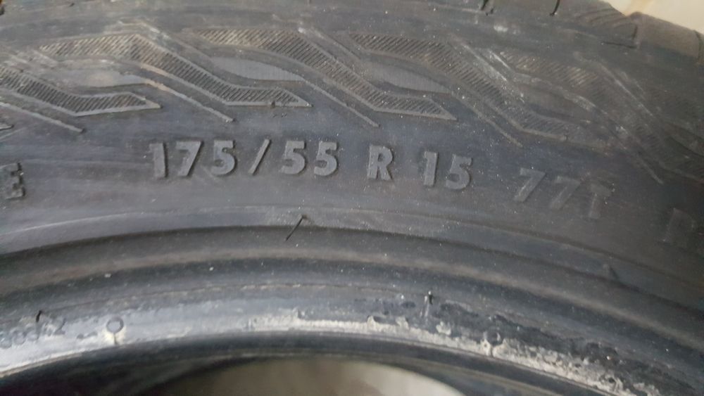 Гуми 175 55 15 2 броя континентал