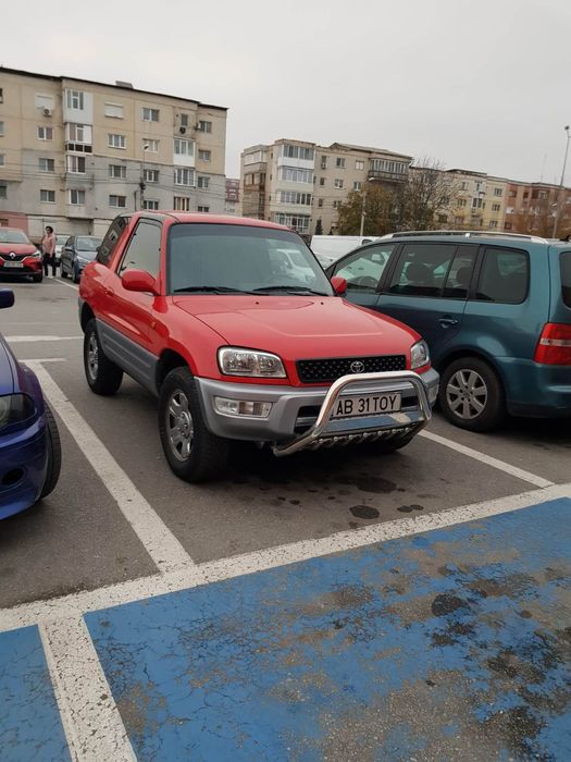 Se vinde Toyota rav4