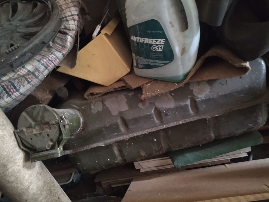 Бензобак на газ 66