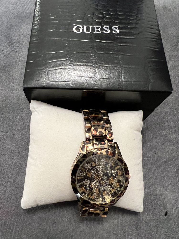 Ceas GUESS - LEOPARD (Editie Limitata)