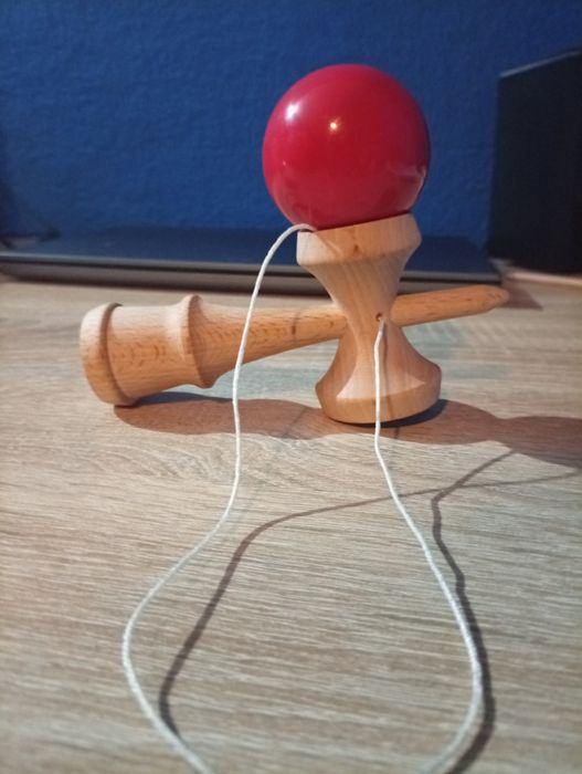Kendama rosie nefolosita
