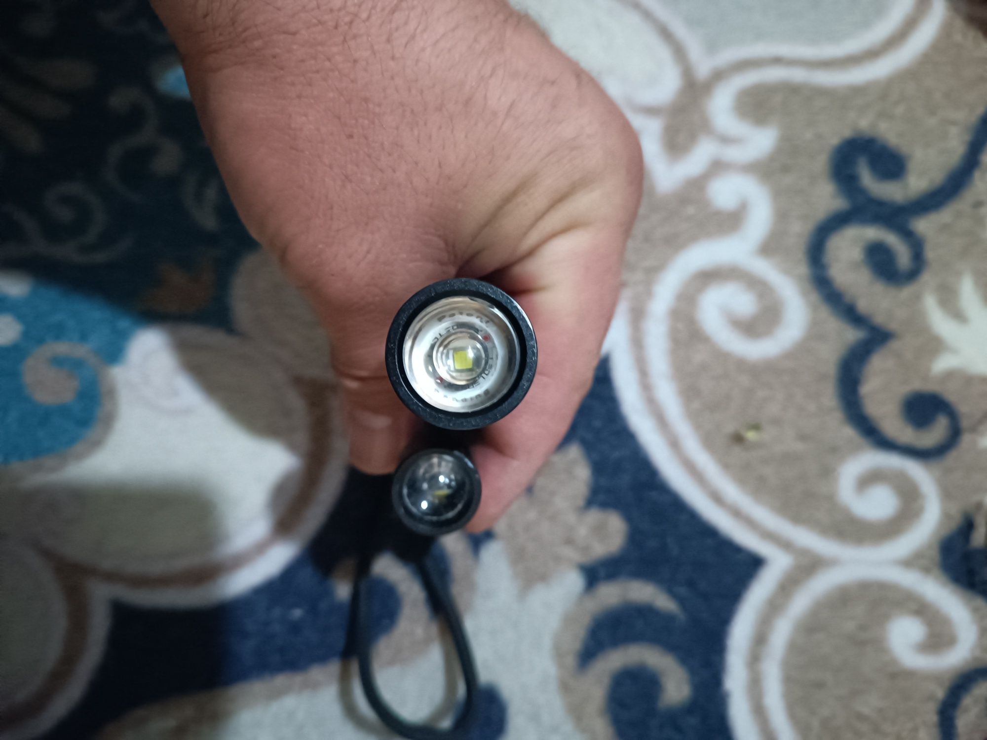 LED Lenser P5 – компактный ручной фонарь