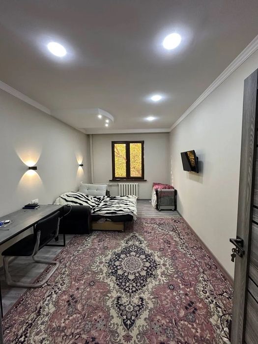 Квартира 
ТТЗ - 1, локомотив стадион, напротив института "Менделеева"