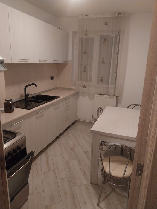 Apartament de vanzare / inchiriere
