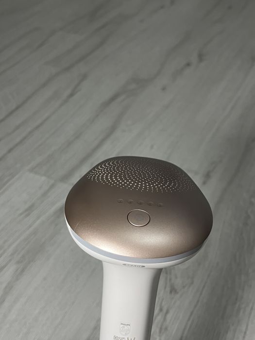 Epilator Philips Lumea Seria 7000