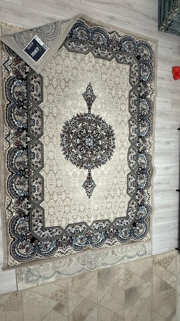 Продам ковер 3/2