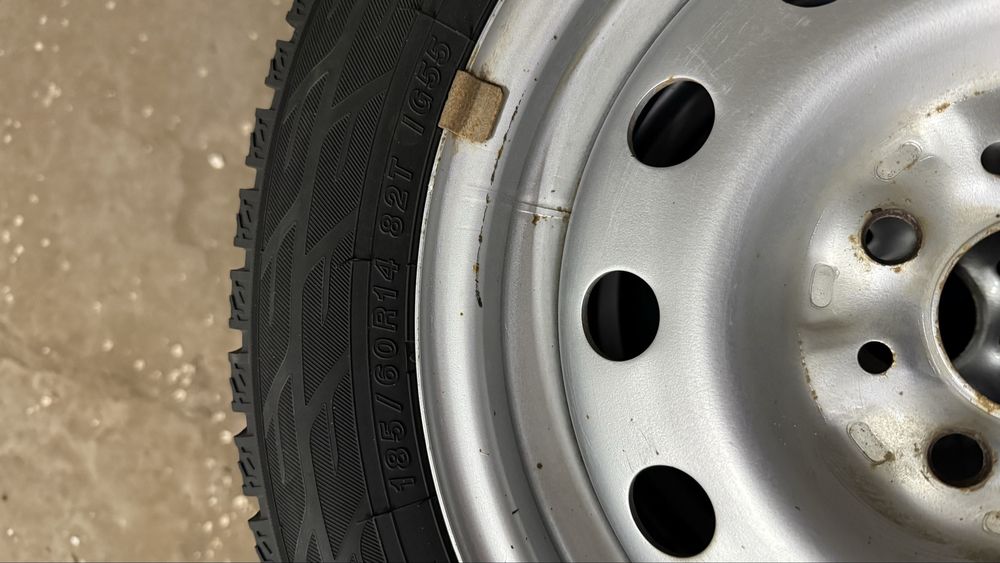 Продам 185/60 r14 Yokohama
