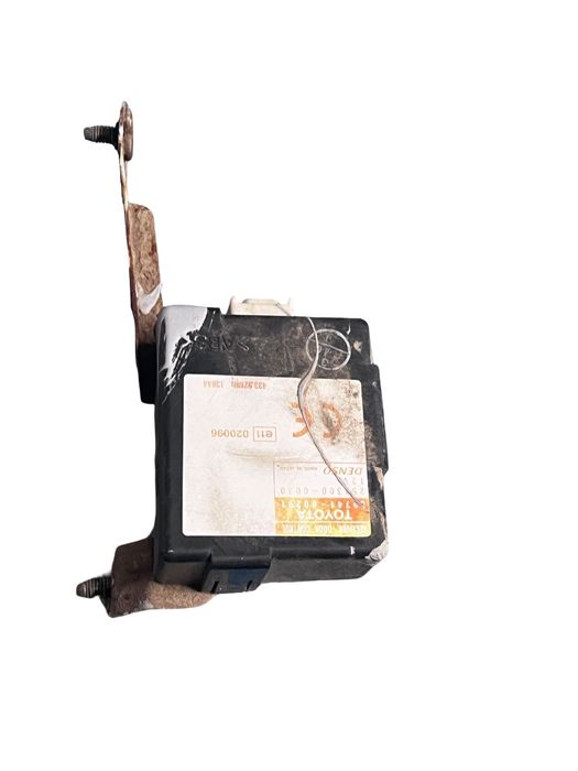 Alte Comutatoare/Butoane/Selectoare Toyota Land Cruiser J90 _J9_ 1995