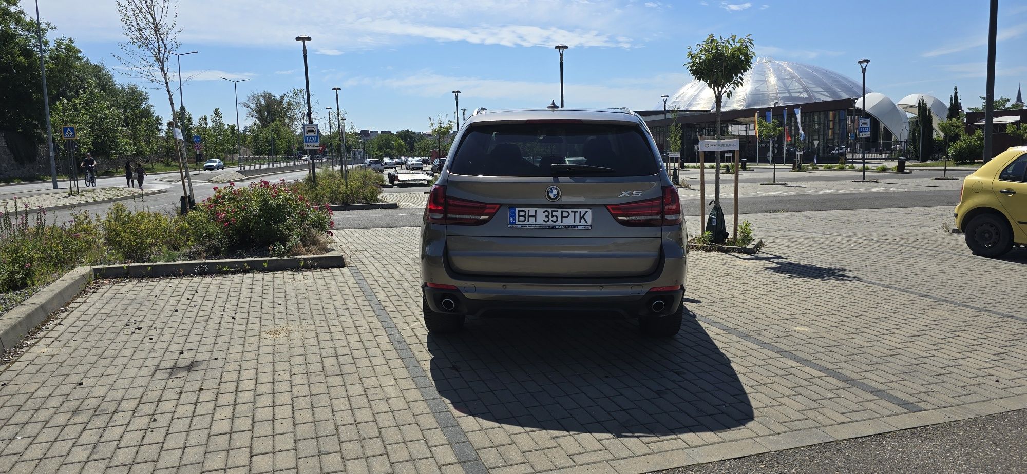 Vând X5 F15 XDrive 2.5D 2017