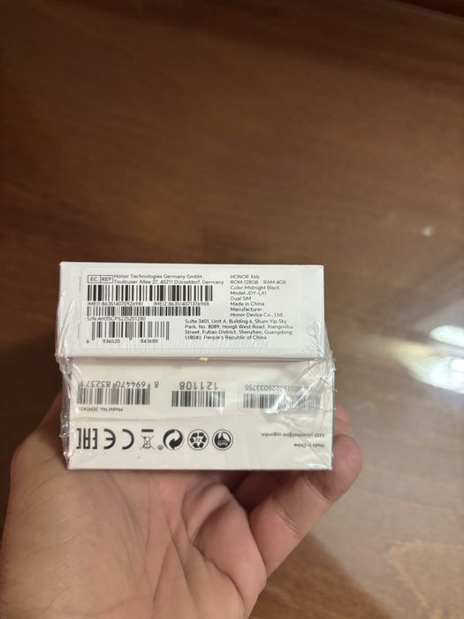 Чисто нов смарт телефон HONORx6b