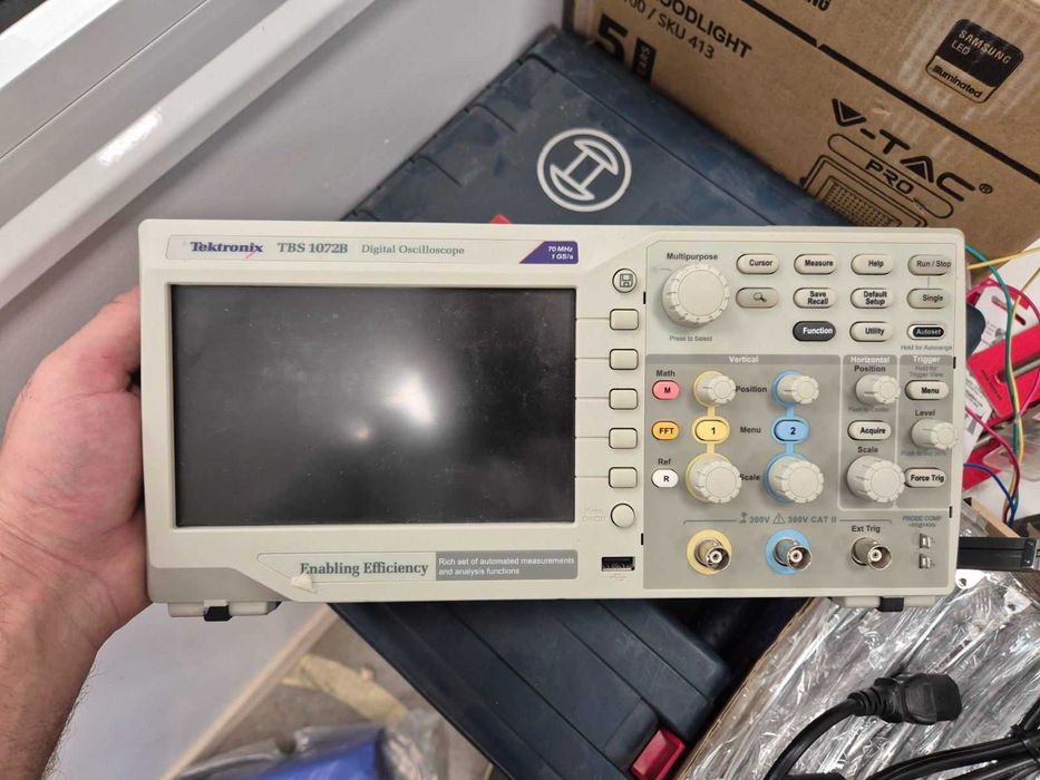 Осцилоскоп Tektronix TBS 1072B