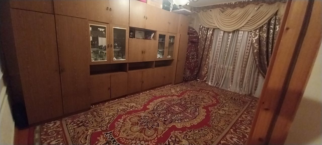 Продаётся своя 5 ком квартира, Сергели 6,Сергели дехкон бозори,метро