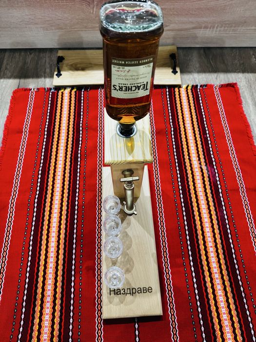 Диспенсър за алкохол