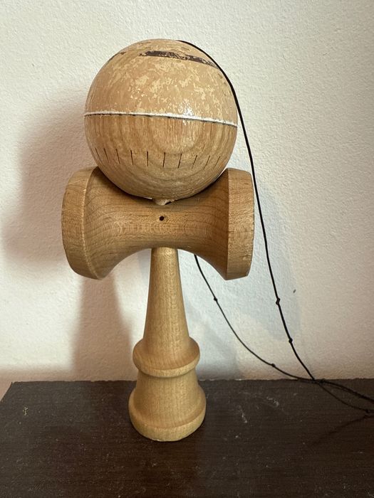Kendama krom gaz scream mai multe detalii în privat