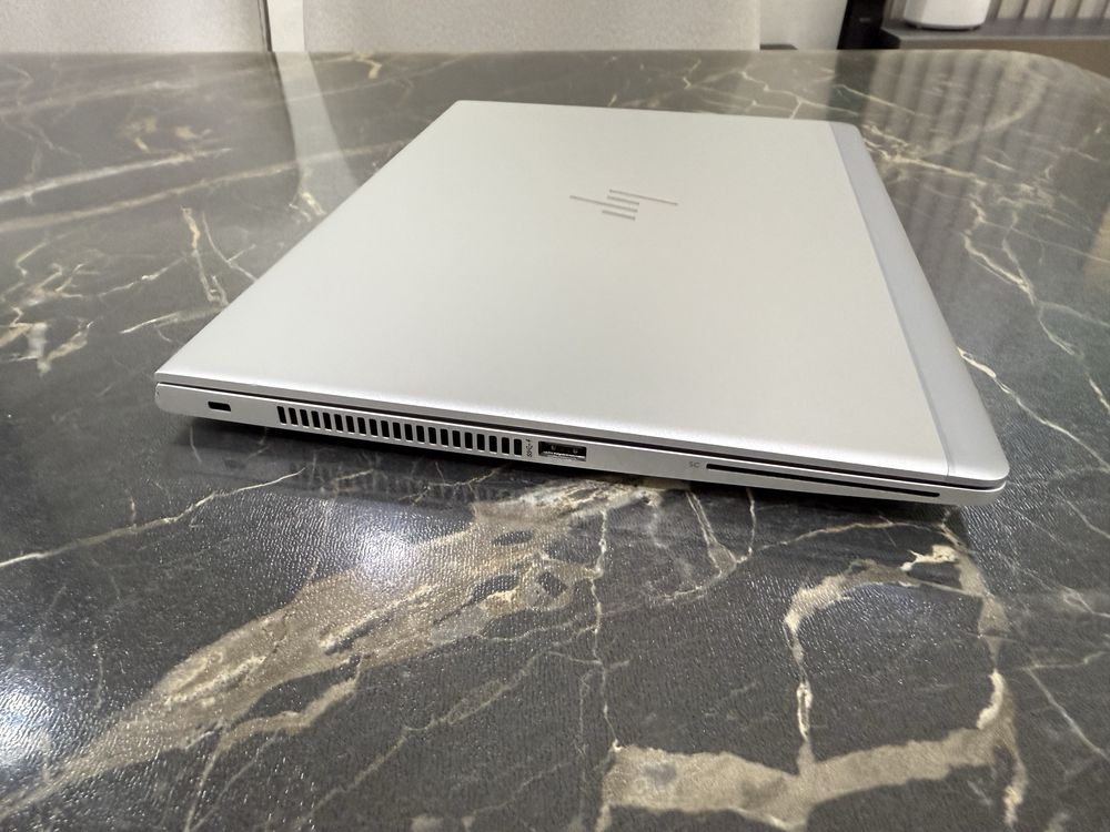 HP EliteBook 735 G6. 13,3 IPS FHD. Ryzen 5 PRO. 8/512gb