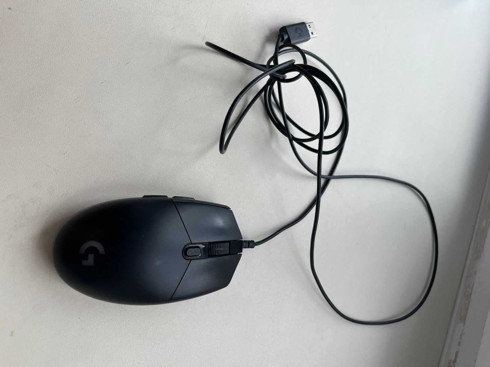 Мышь Logitech G102 Lightsync черный