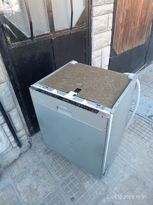 Съдомиялна за цялостно вграждане bosch