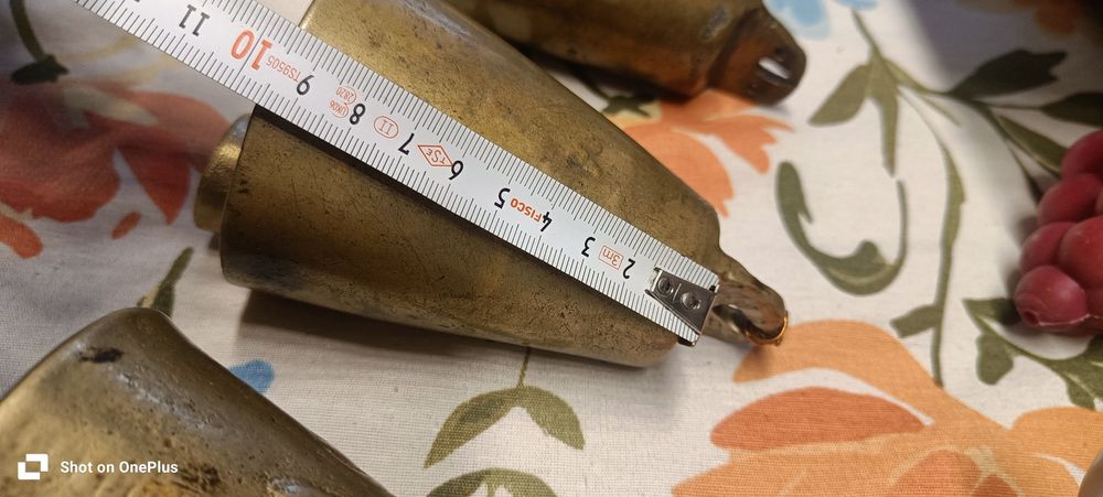 Стари чанове,звънци