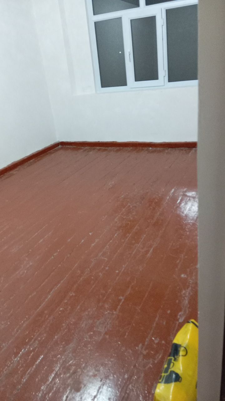 Kvartira srochno sotiladi!!!