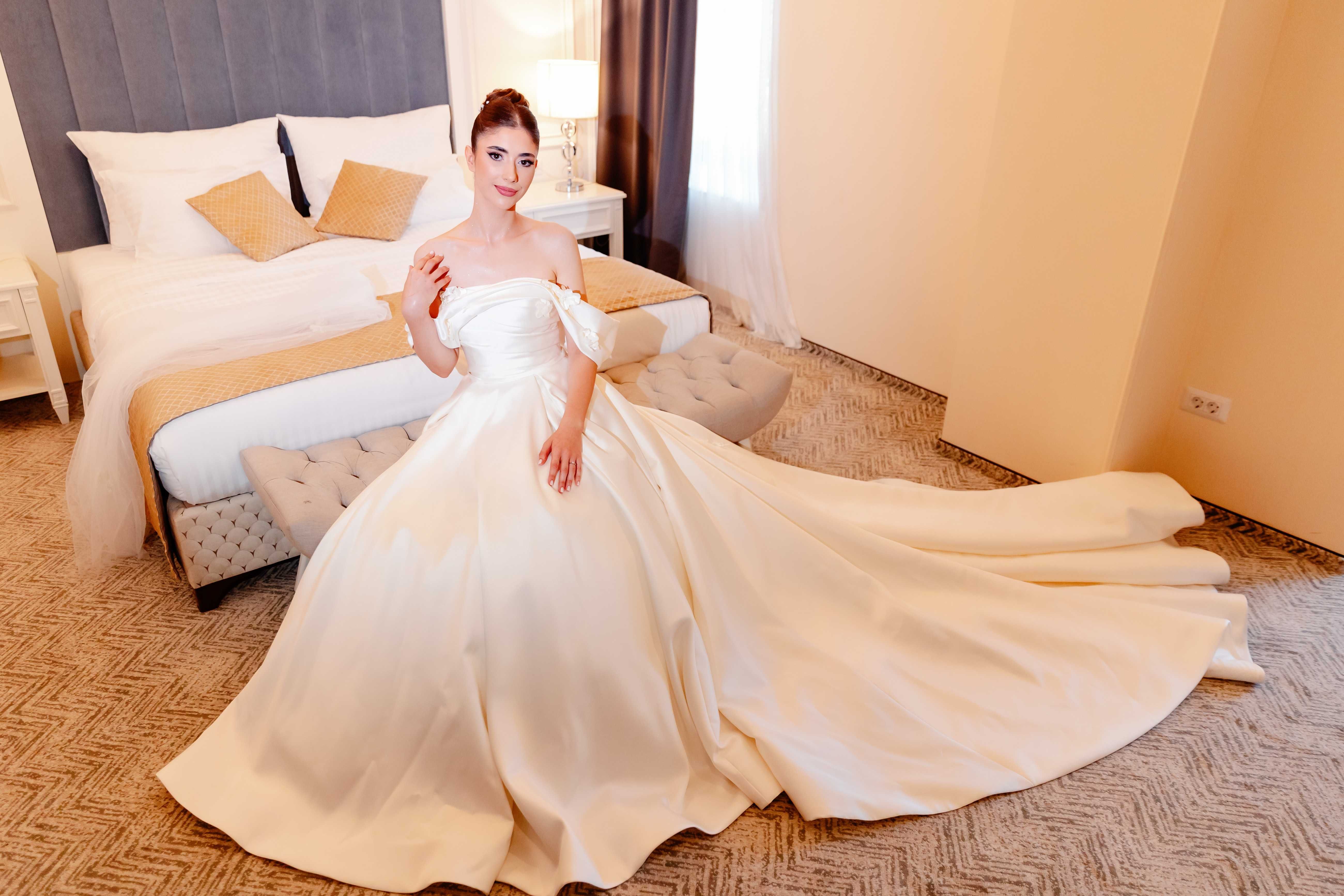 Rochie de mireasa Milla Nova model Adelaida