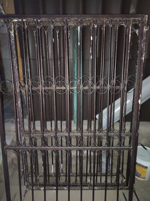 Продам решётки Бу в хорошем состоянии
