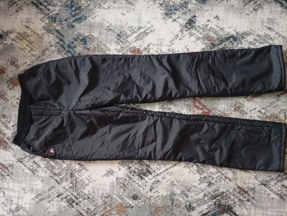 Продам штаны болонь новые