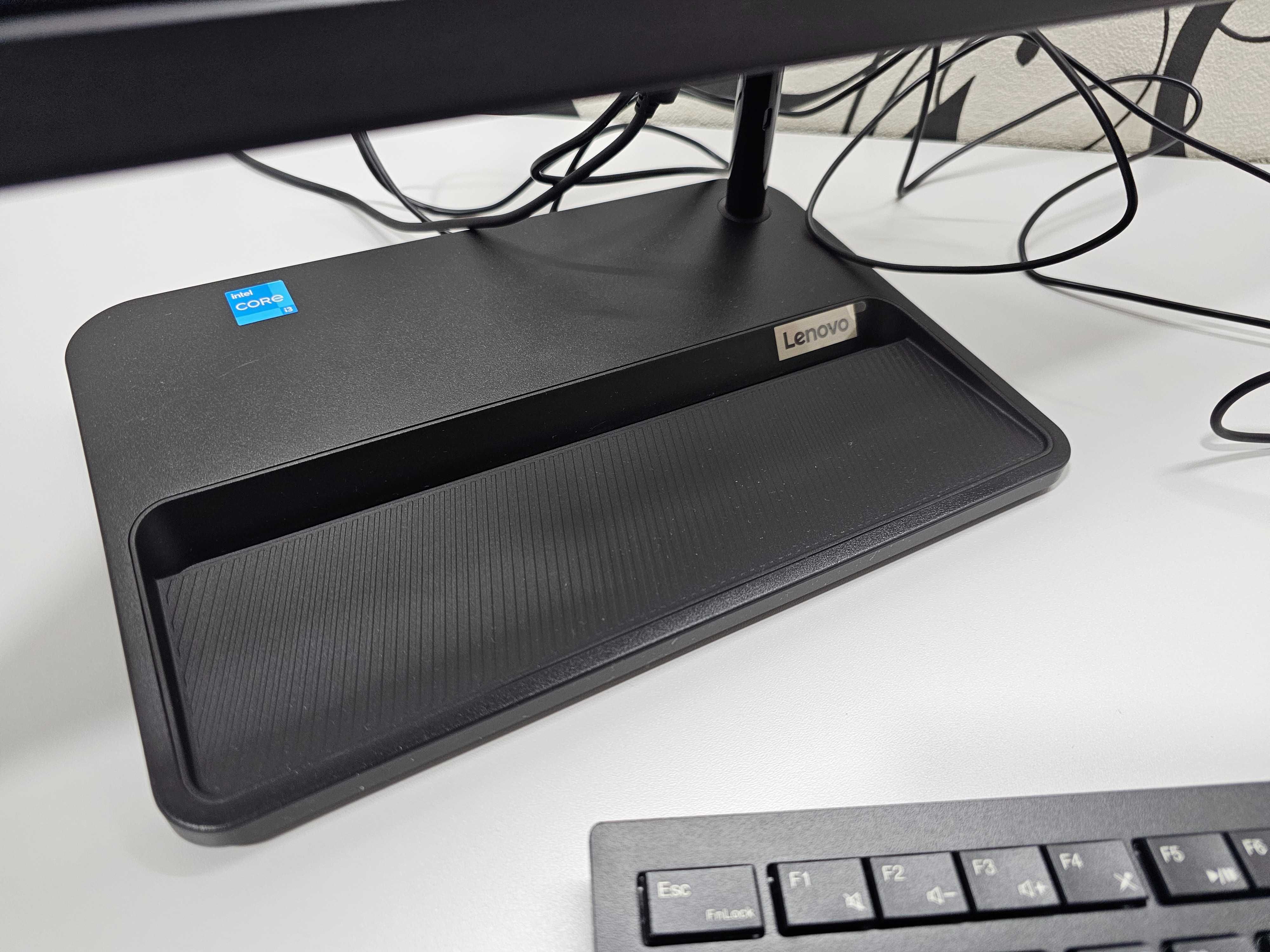 ПРОДАМ Lenovo IdeaCentre 3 24ITL6 Фирменный Моноблок Core™ i3-1115G4.