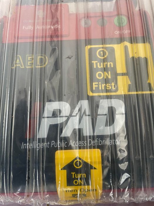 Defibrilator automat pret 1500ron