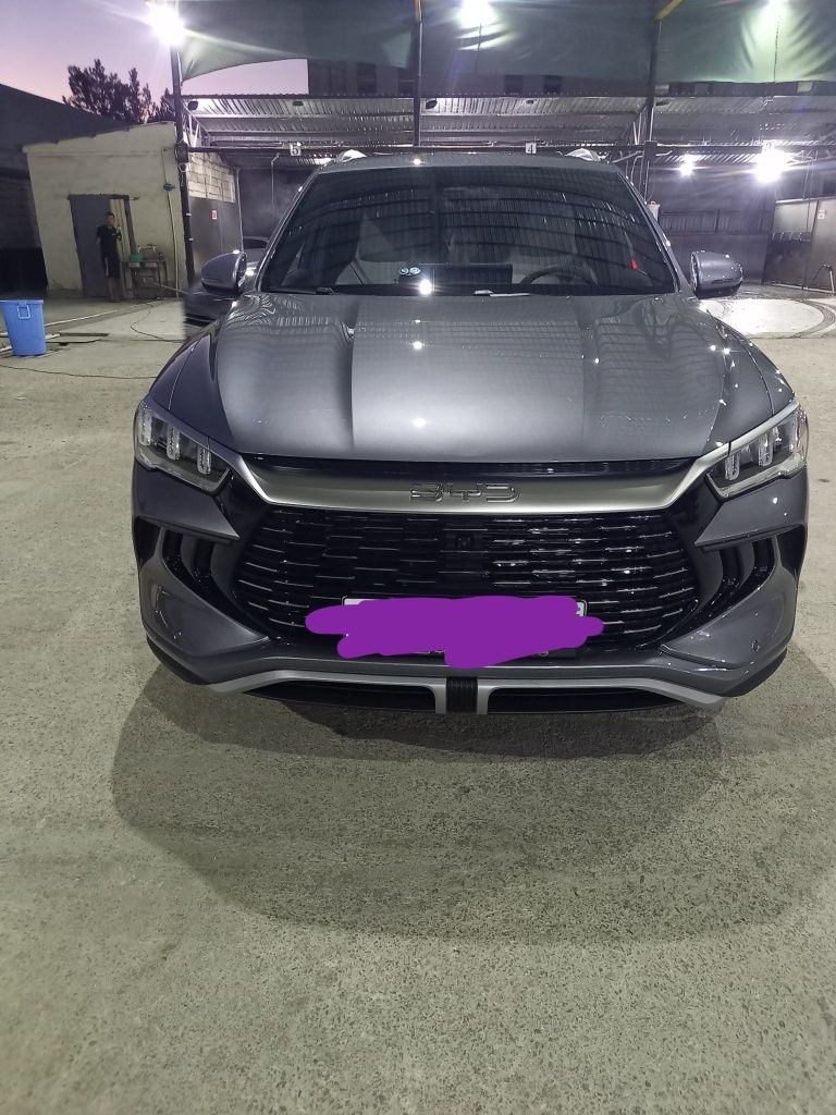 Byd Song pro  gibrid
