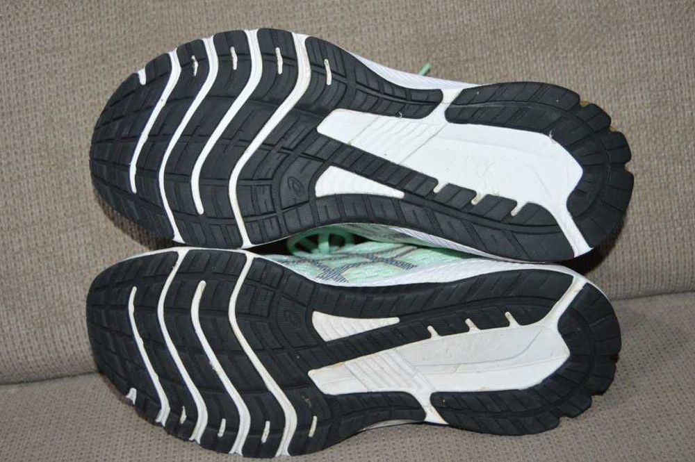 Încălțăminte de alergare femei ASICS Gel-Phoenix 12 marime 40
