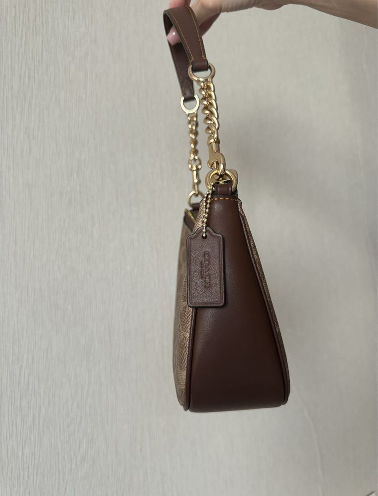 Продам оригинальную сумку Coach Teri Shoulder Bag In Signature Canvas