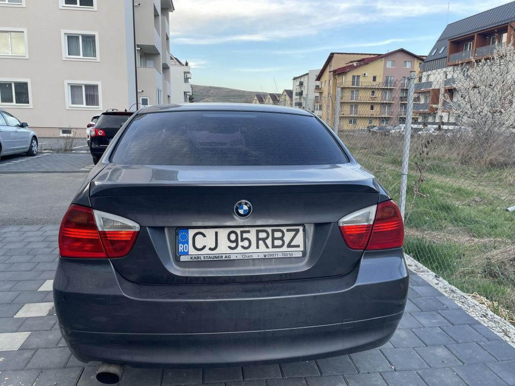 Vând BMW e90 seria 3