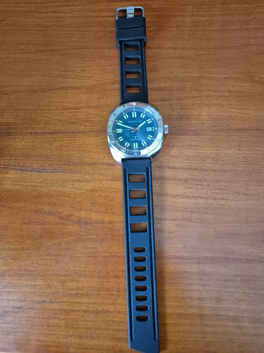 Trigalux T‑Diver – ceas militar, super‑lume, în garanție