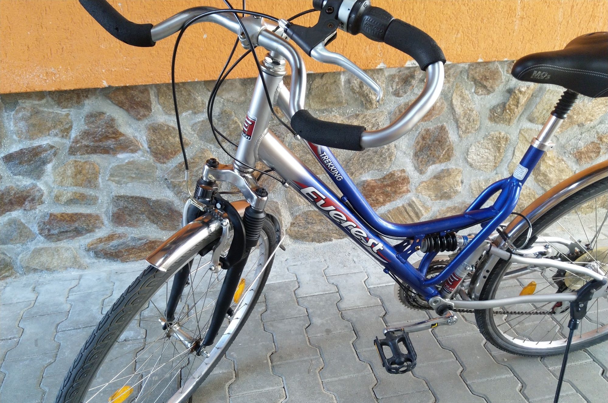 Bicicleta trekking alu 21 viteze 28"