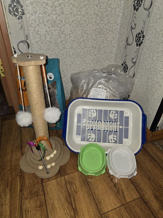 Когтеточка-игрушка для кошки б/у