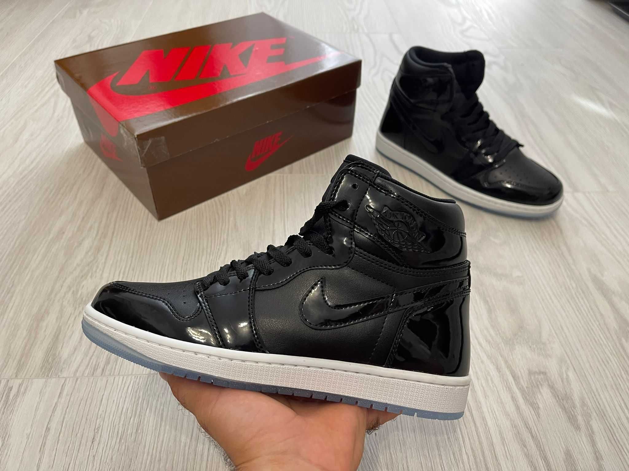 Jordan 1 Space-Jam - verificare colet
