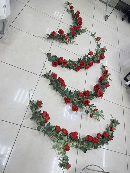 Декоратиные цветы ,ветки. Роза