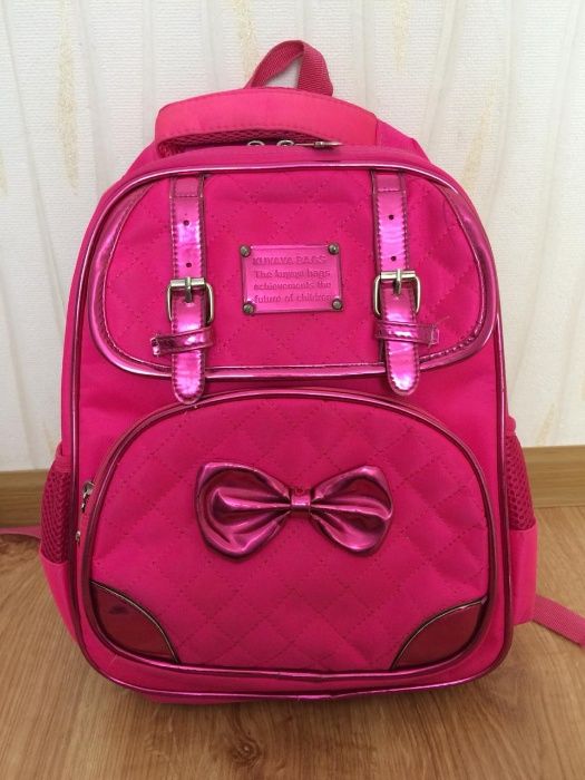 Школьный рюкзак в отличном состоянии