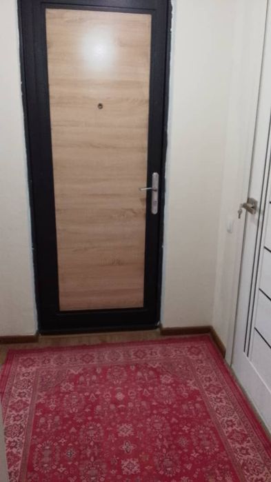 Сдаеться квартира в Янгиере на 58м цена 2 млн в месяц.