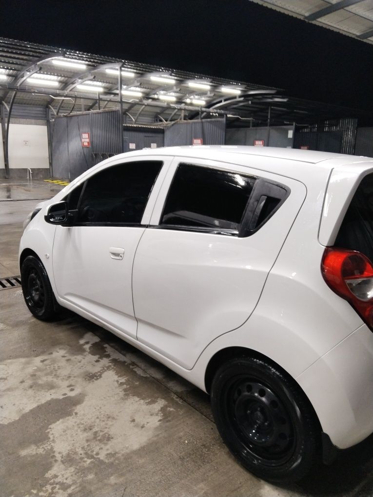 Chevrolet spark 2010