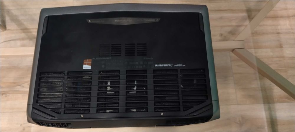 (Dell) Alienware 17 R1 - продава се цял или за части