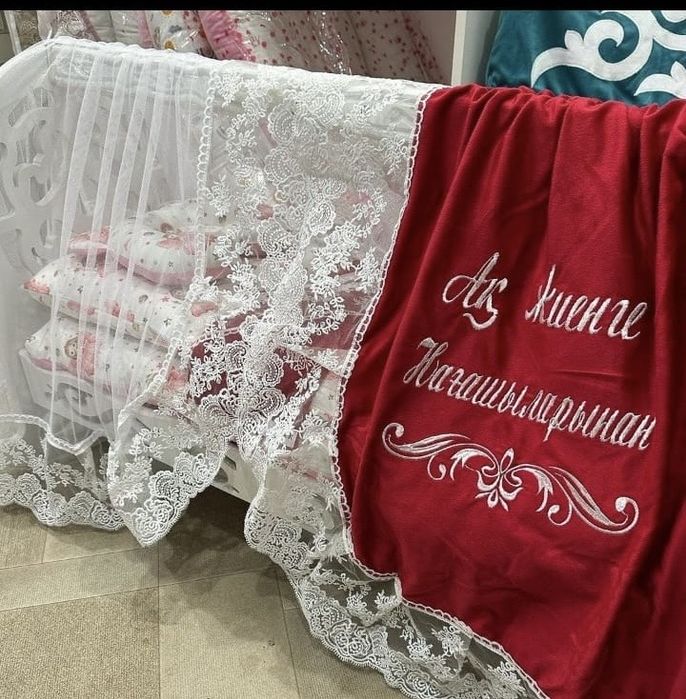 Бесик , все в отличном состоянии, ребенок на лежал пару раз