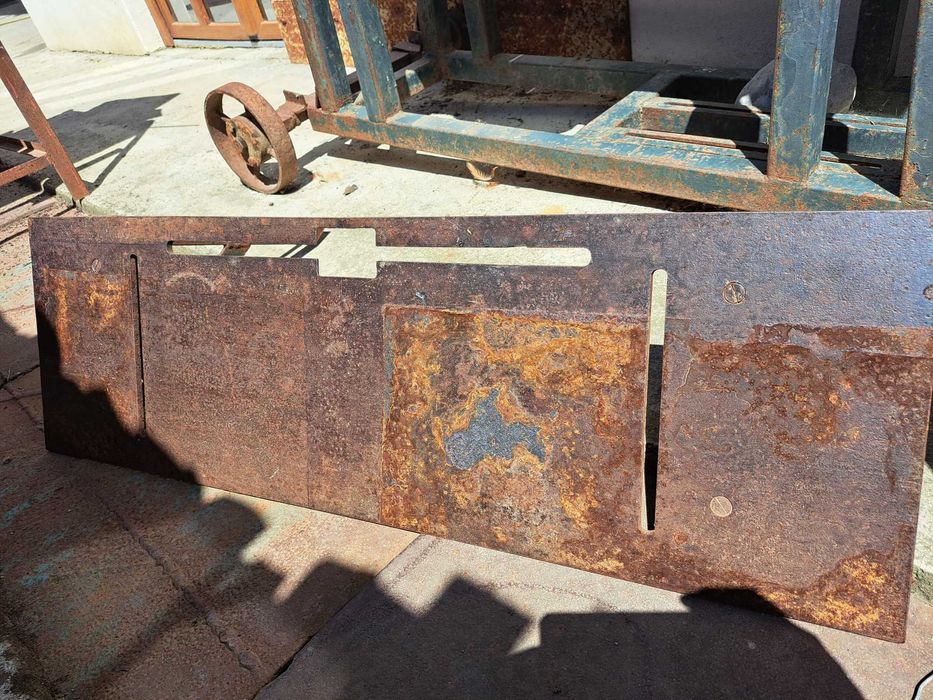 Circular lemn cu abrict inclus