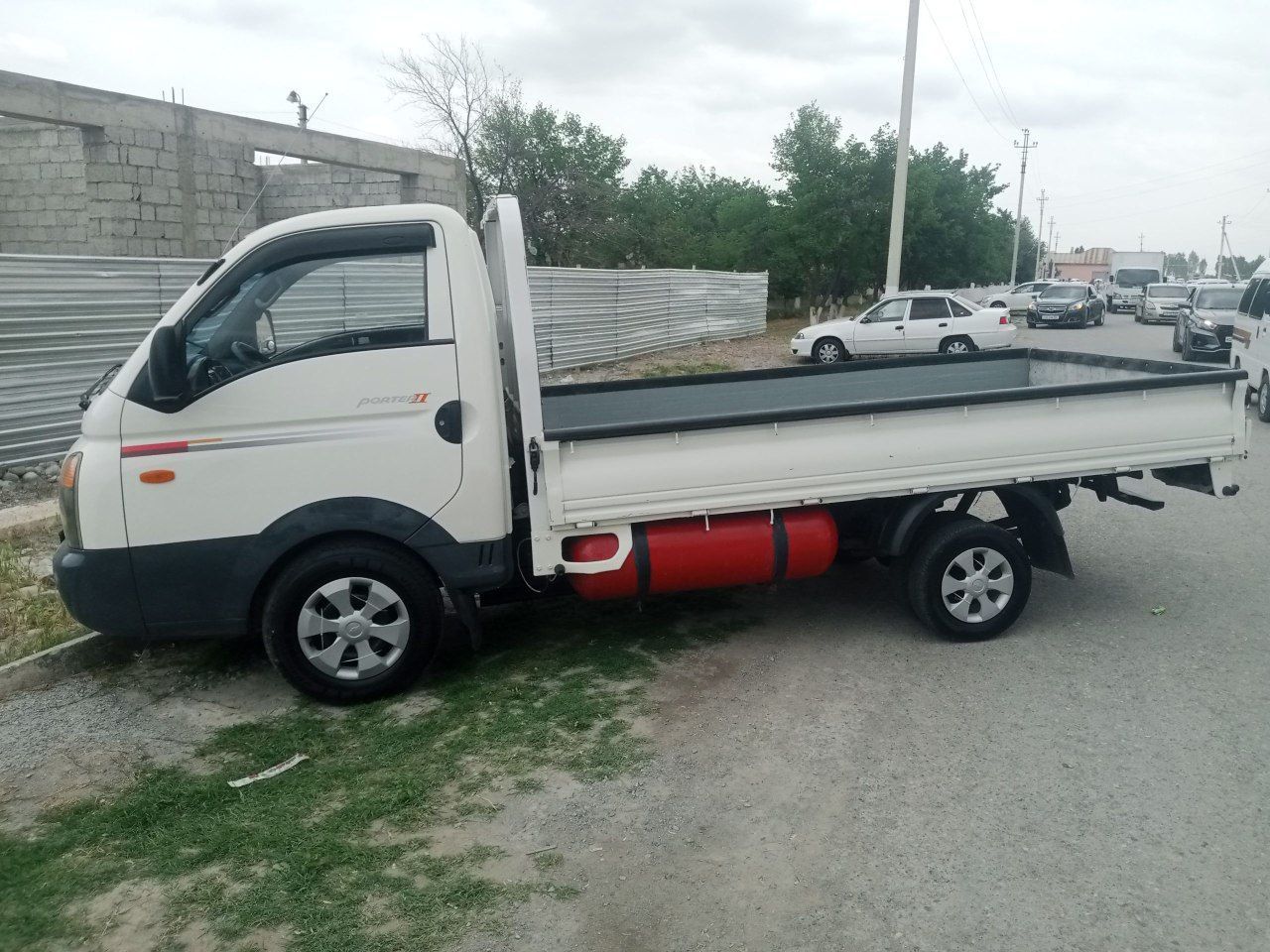 Hyundai porter 2