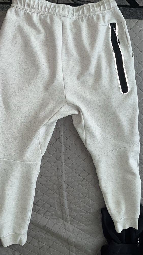 Nike tech fleece