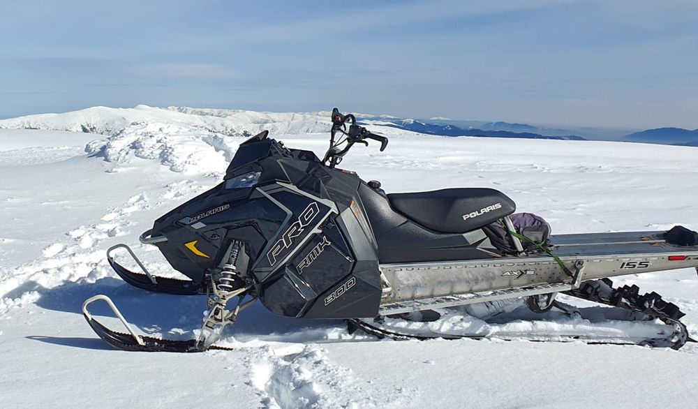 Snowmobil Polaris PRO RMK 800