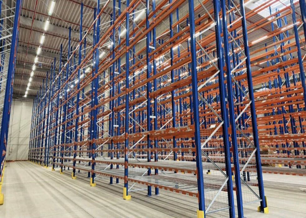 Rafturi metalice 828×8459